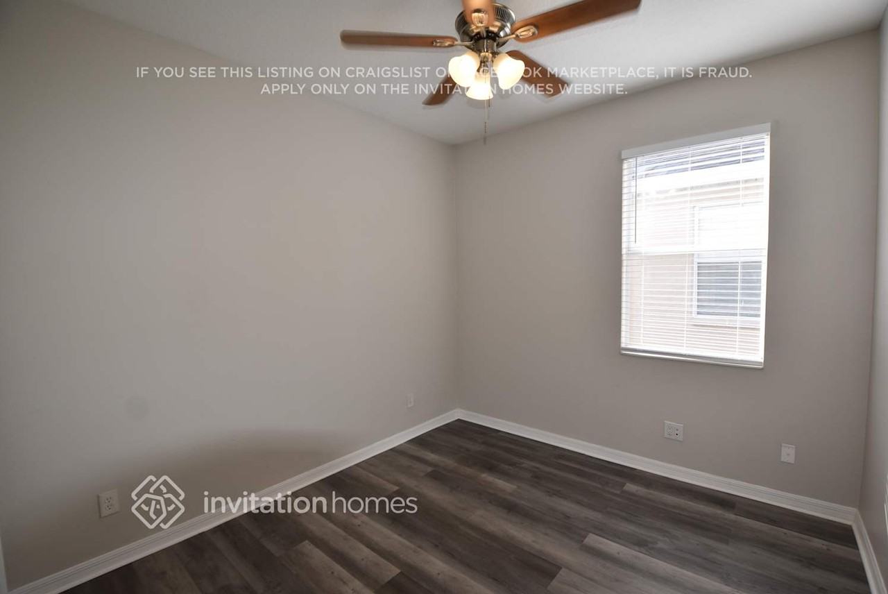 5109 Clover Mist Dr - Photo 4 of 18