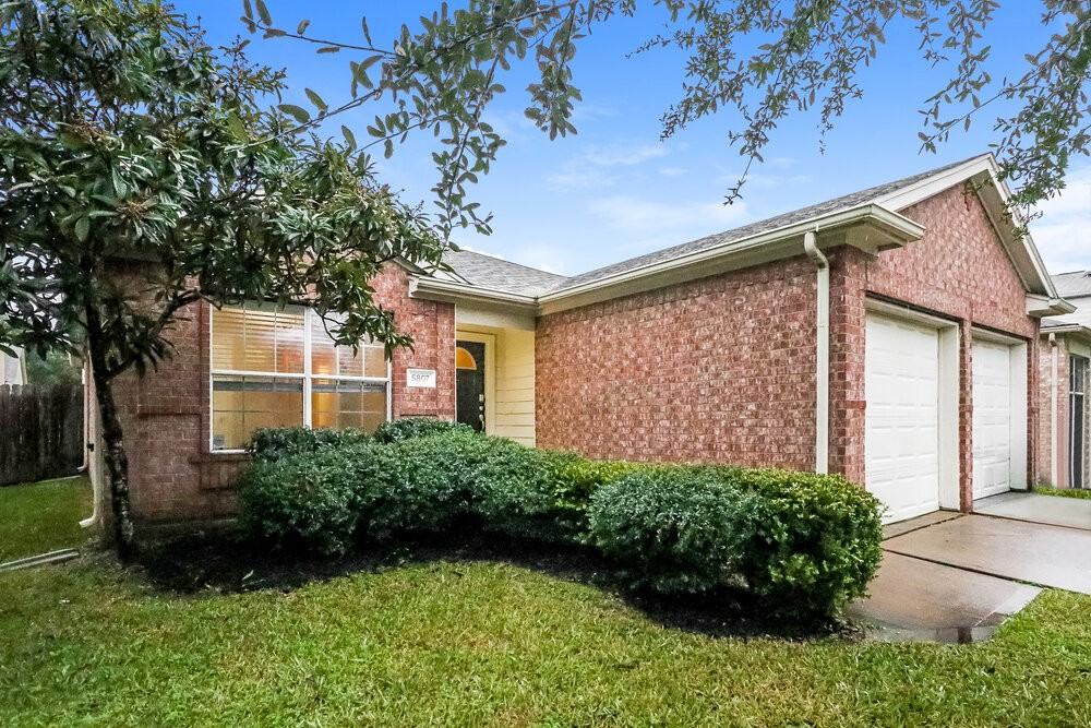 5807 Baldwin Elm St - Photo 3 of 16