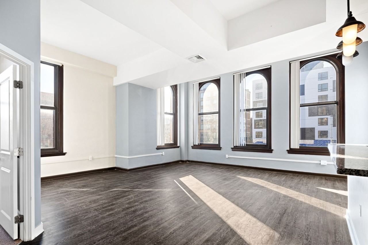 Mural Lofts - Photo 7 of 36