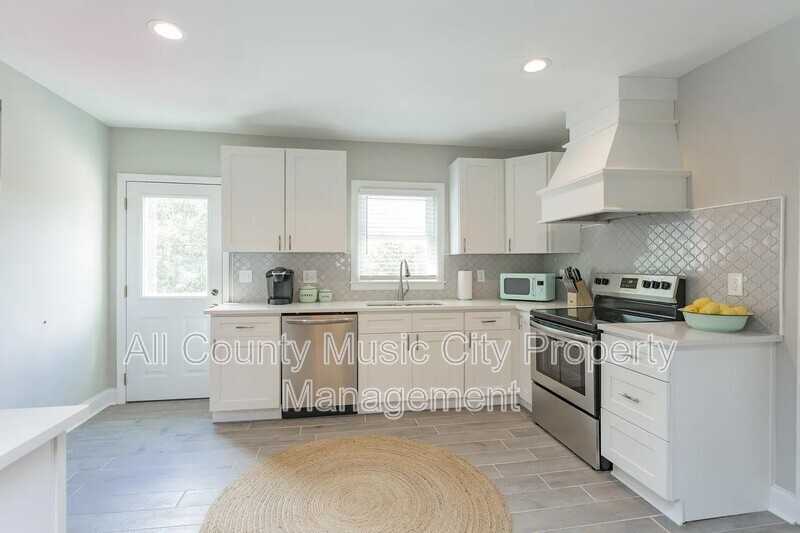 206 Blue Hills Dr - Photo 3 of 17