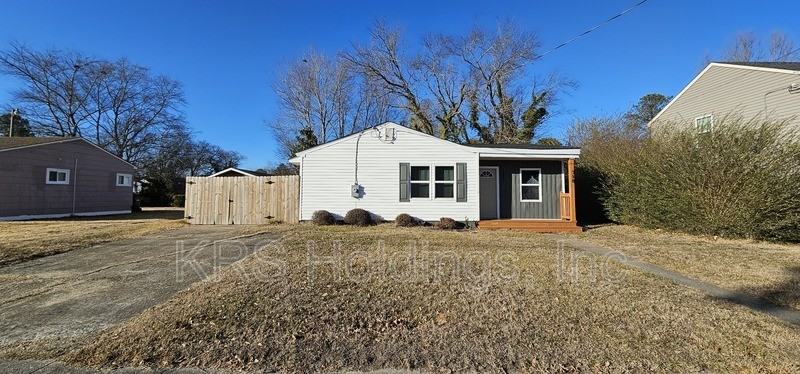 318 Avondale Rd - Photo 2 of 20