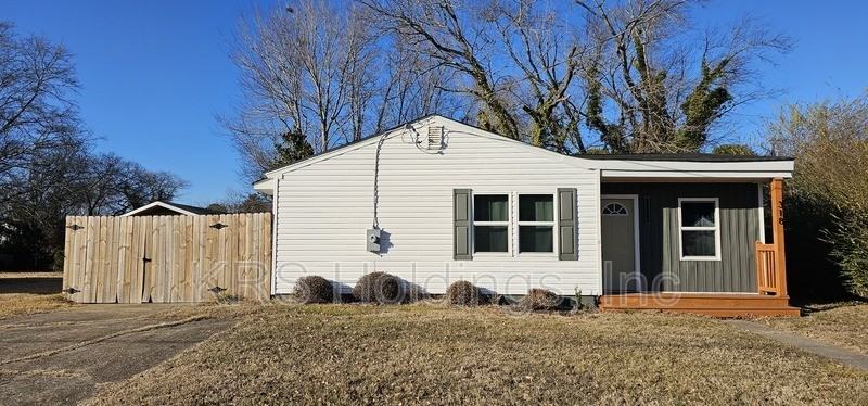 318 Avondale Rd - Photo 3 of 20