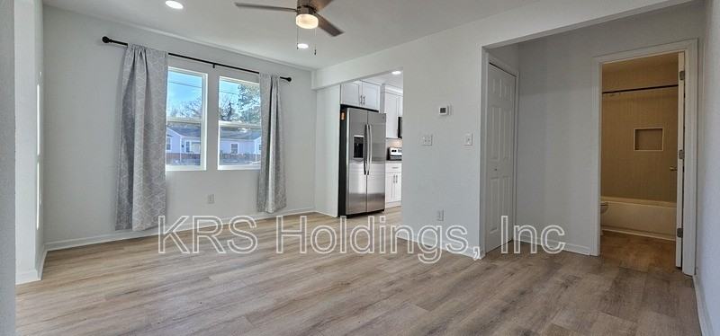 318 Avondale Rd - Photo 6 of 20