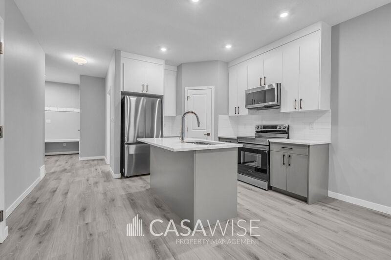 11329 126 St Nw #MAIN - Photo 3 of 29