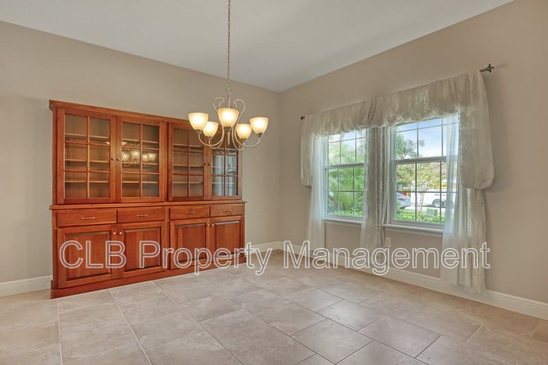 3448 Poneta Ave - Photo 7 of 39