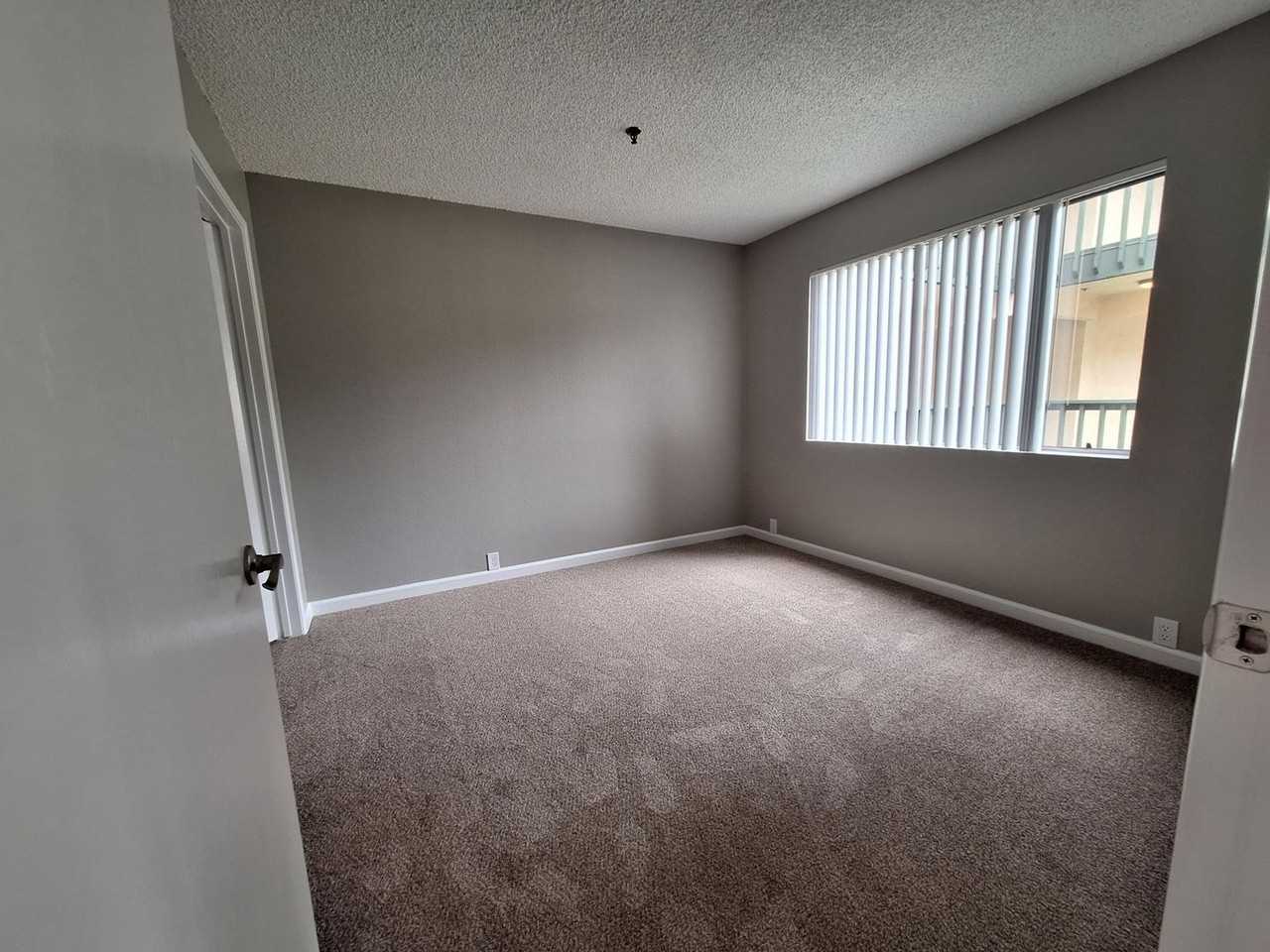 Jefferson House II Apartments (CV) - Photo 3 of 50