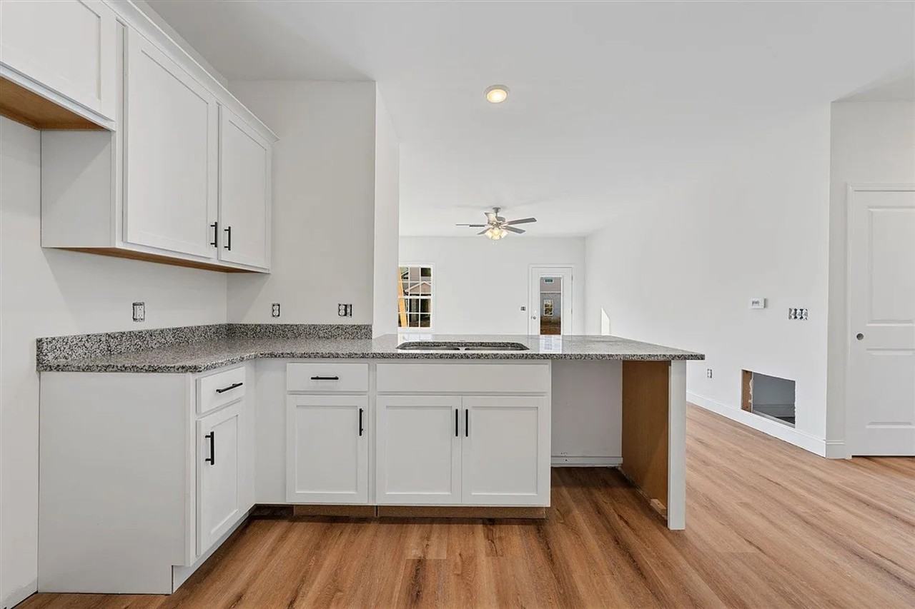 5384 Baker Springs Street - Photo 6 of 25