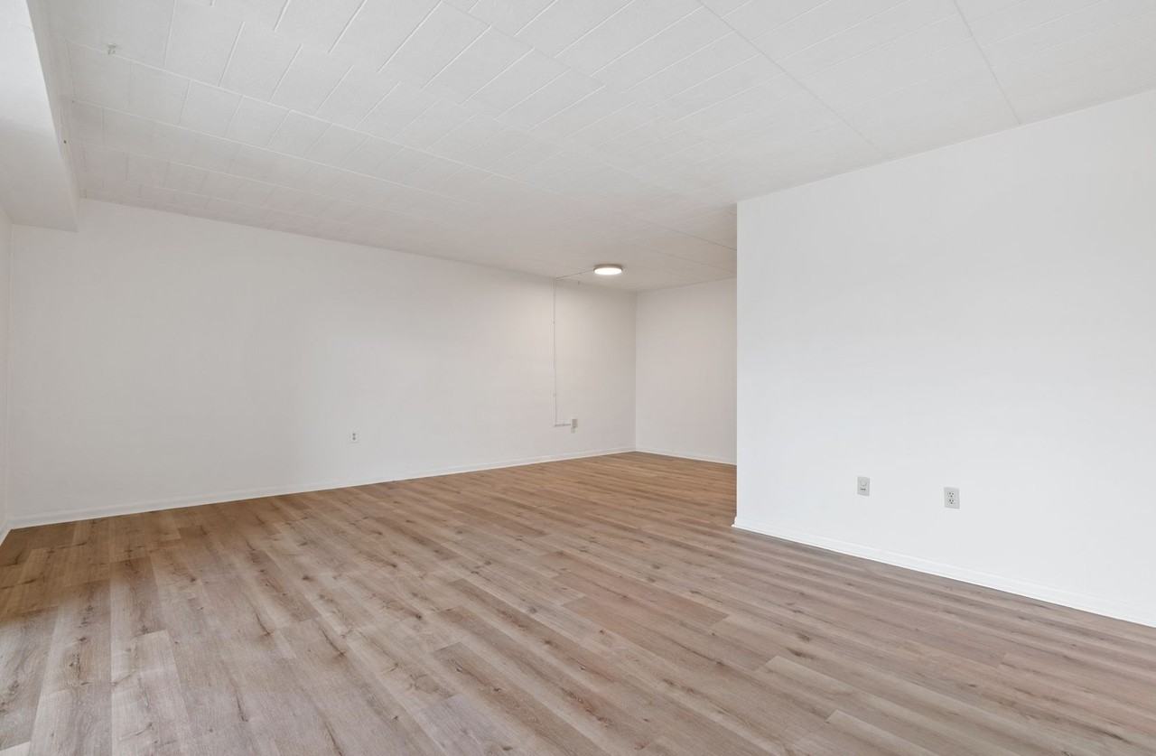 Discover Stamm Avenue Apartments: Your Ideal Living Space - Photo 4 of 16