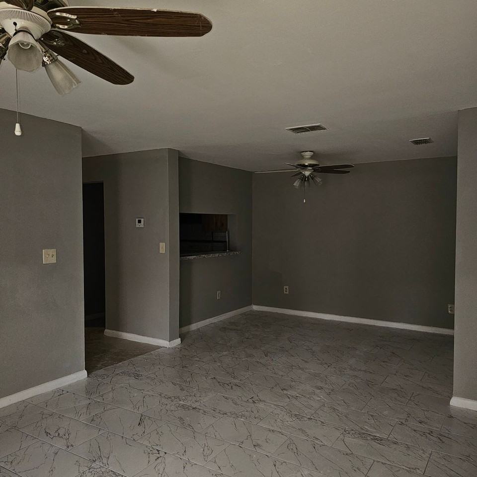 5207 Via Hacienda Cir - Photo 2 of 10