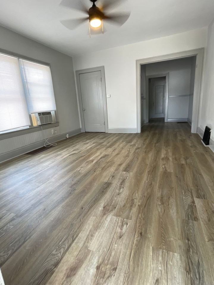 417 Jay St - Photo 2 of 8