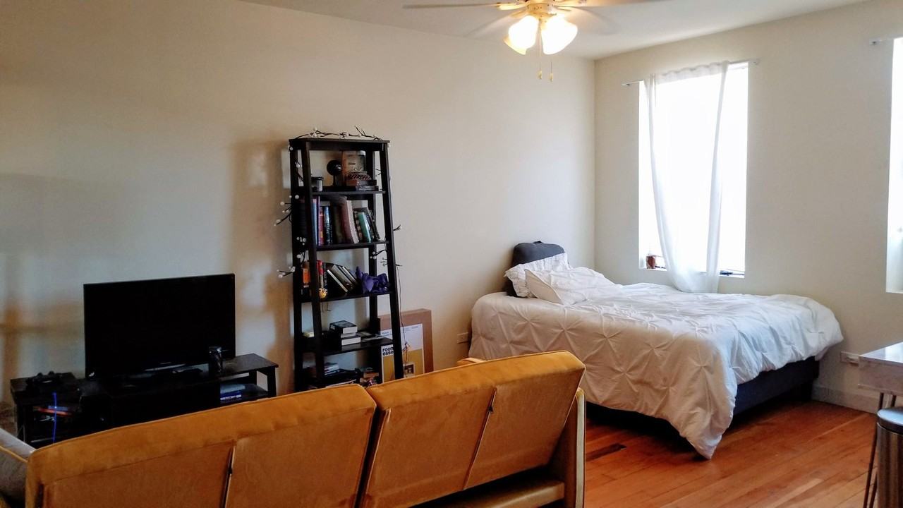4764 N Virginia Ave #108 - Photo 6 of 9