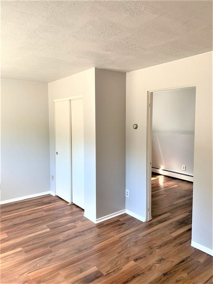 701 Ronald Ave - Photo 6 of 10