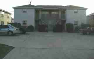 featured image of 2212 Katy Ln