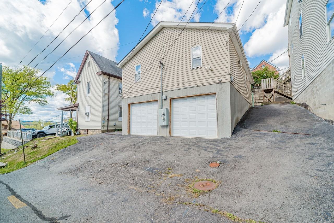 713 Naomi St - Photo 3 of 24