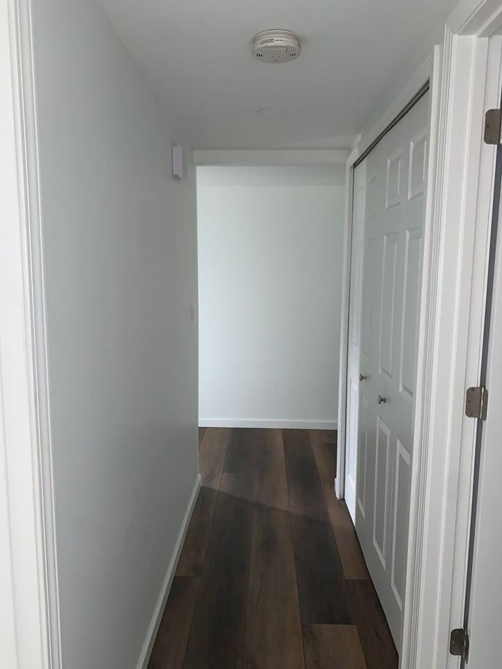 18233 University Park Dr - Photo 3 of 36