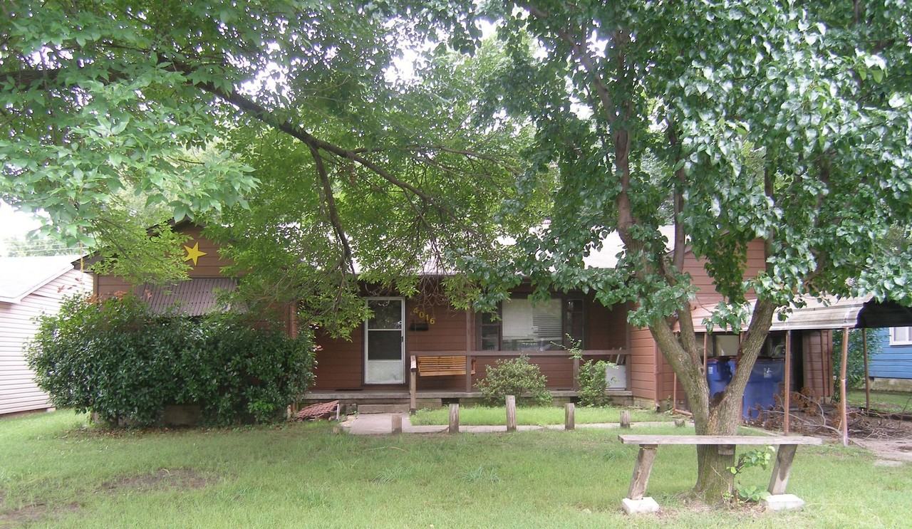4016 Marshall Dr - Photo 2 of 7