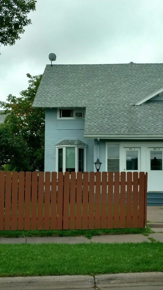 8912 Hilton St - Photo 2 of 3