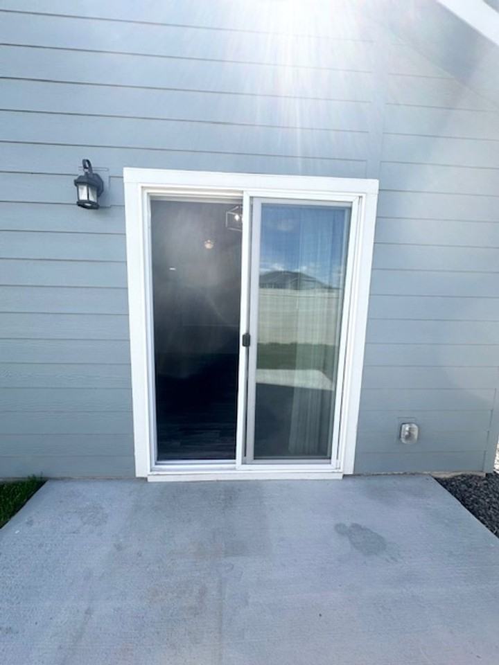 11922 W Box Canyon St - Photo 6 of 41