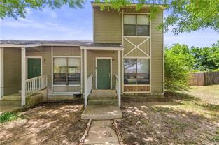 Cosy 2-1 1/2 with a great yard! - Photo 1 of 1