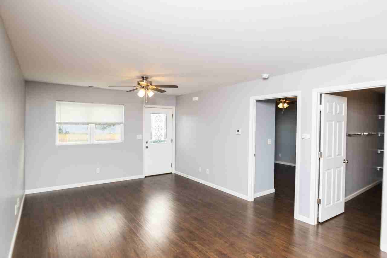 15854 Sherman Pl - Photo 2 of 26