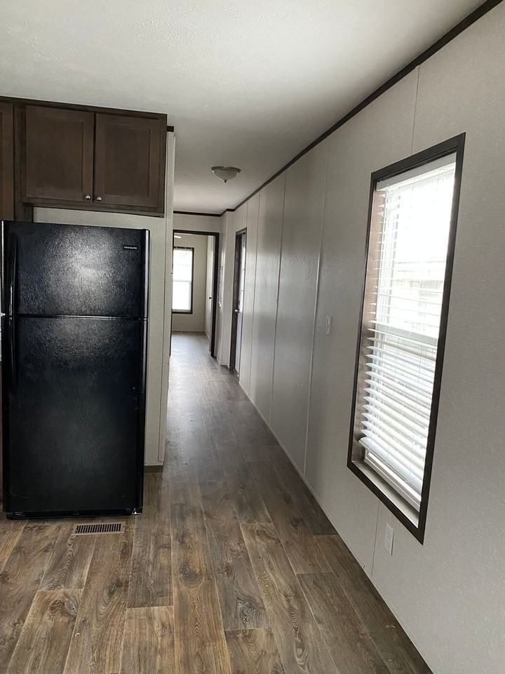 Winter Springs - Photo 5 of 7