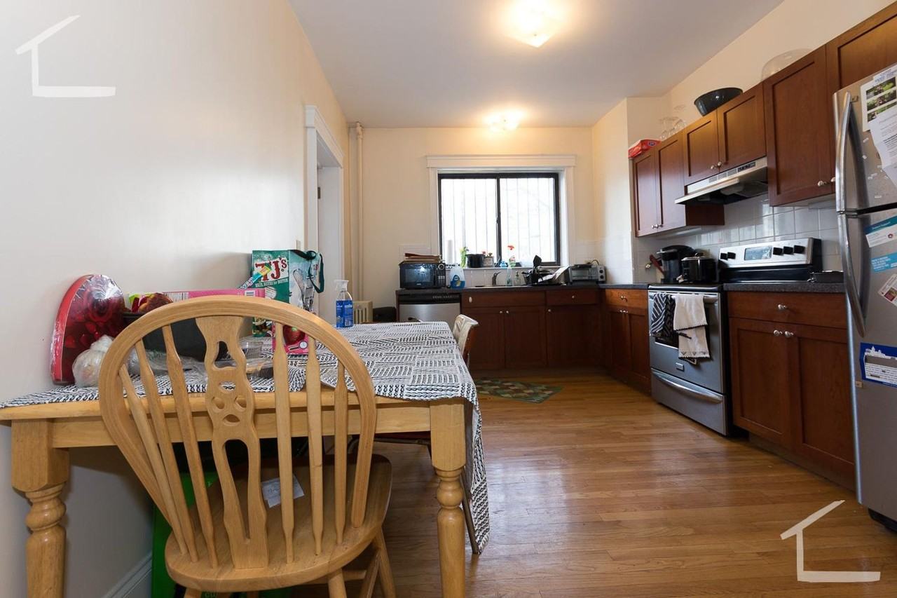 27 Quint Ave - Photo 3 of 17