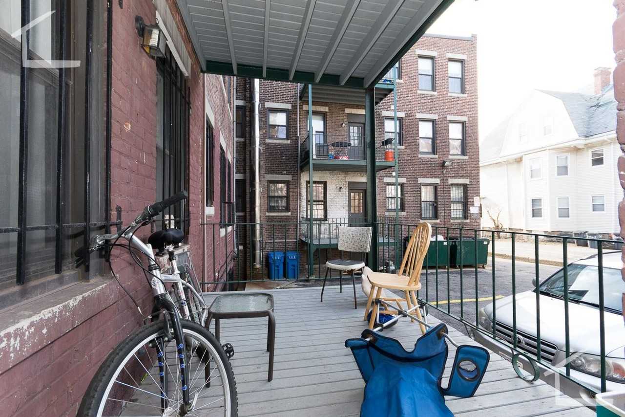 27 Quint Ave - Photo 5 of 17