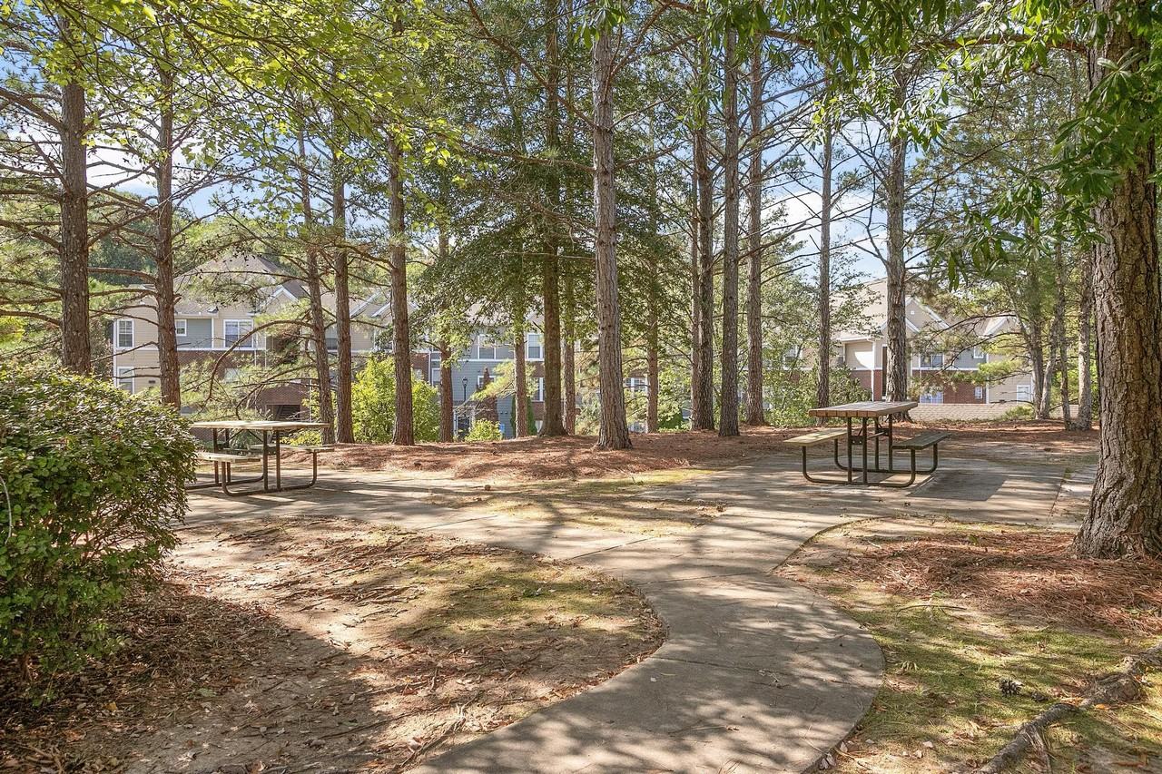 Ridgewalk Apartments - Photo 7 of 33