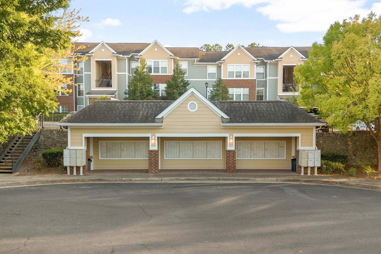 Ridgewalk Apartments - Photo 6 of 33