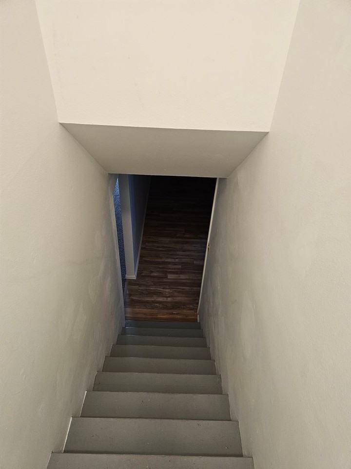 5002 Pineridge Ave - Photo 6 of 17