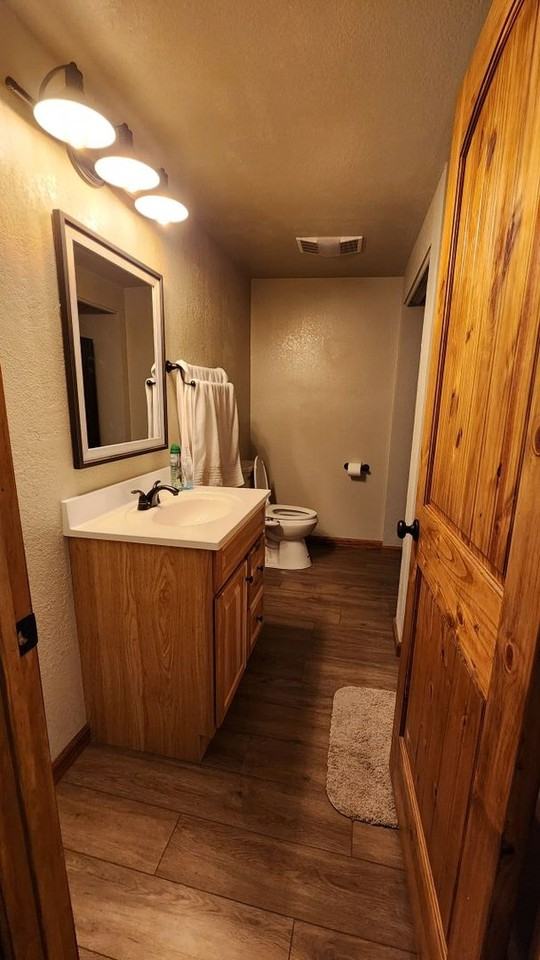 100 East Glade Lane #2 - Photo 5 of 7