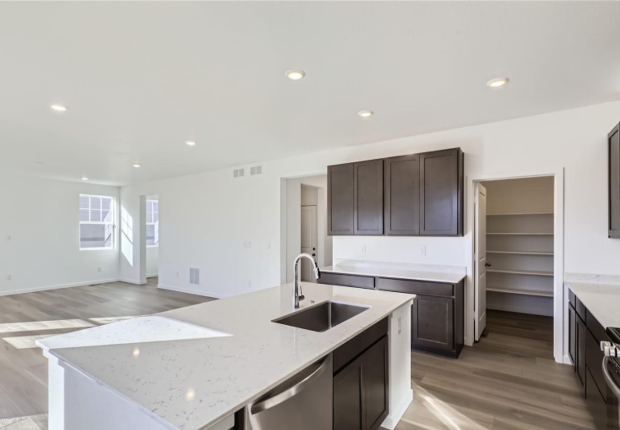 16052 E 111th Cir - Photo 2 of 21