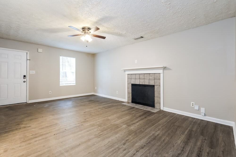 37 Cardinal Ln - Photo 5 of 17