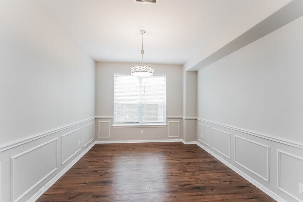 2531 Crystal Shore Dr - Photo 7 of 17