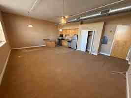 featured image of 11 Fremont St