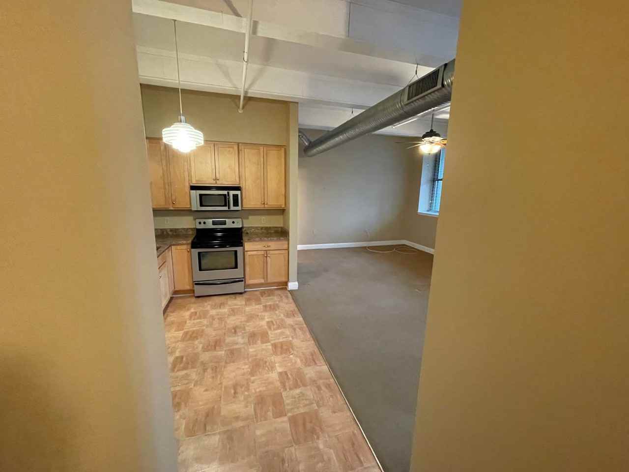 11 Fremont Street - Photo 4 of 38