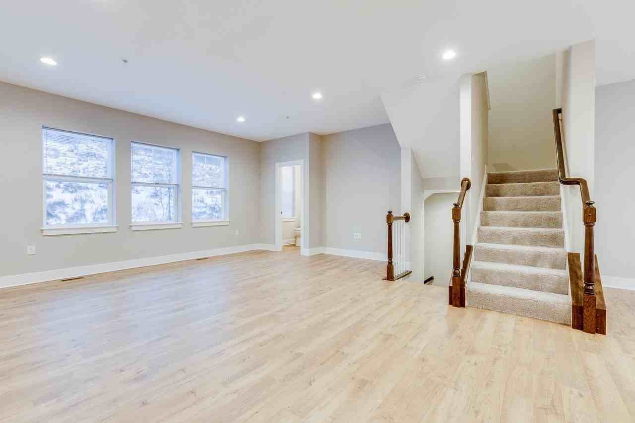 4001 Stefano Dr - Photo 6 of 47