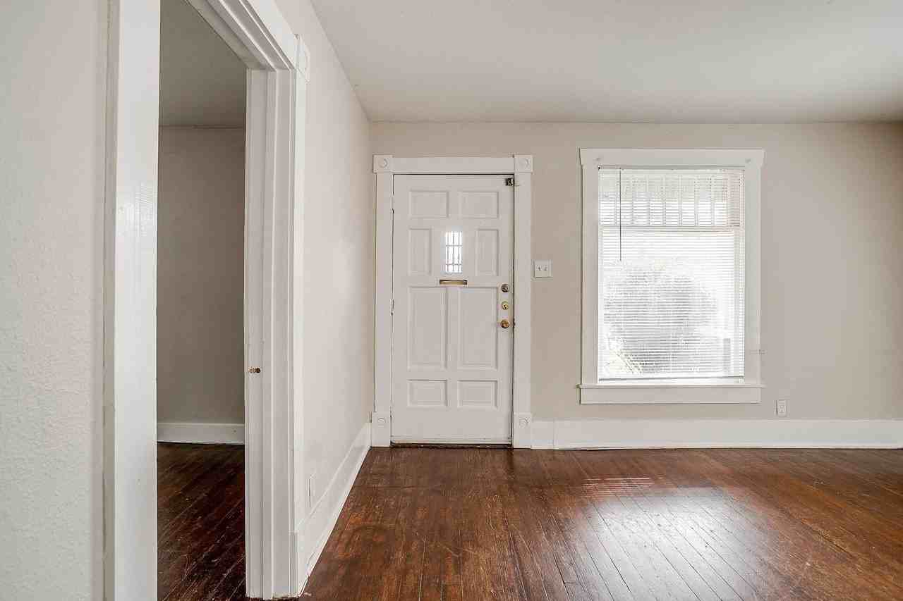 1324 7th Ave - Photo 3 of 20
