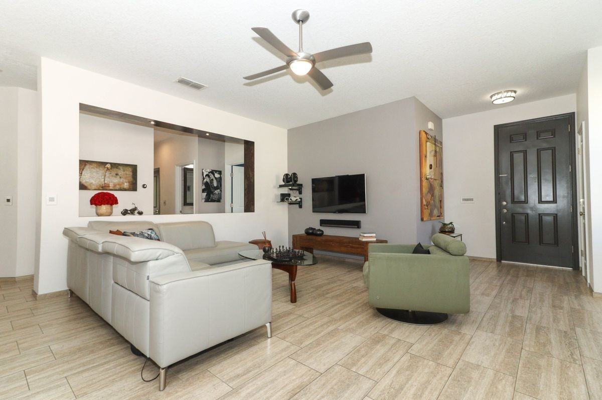 3094 Anquilla Ave - Photo 2 of 20