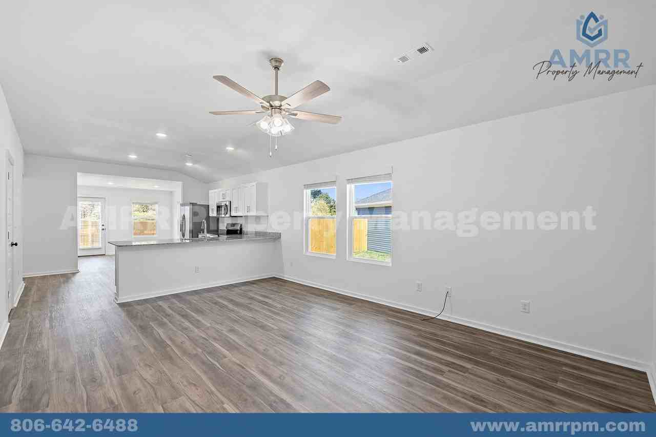 1104 Sw 3rd Ave - Photo 7 of 27