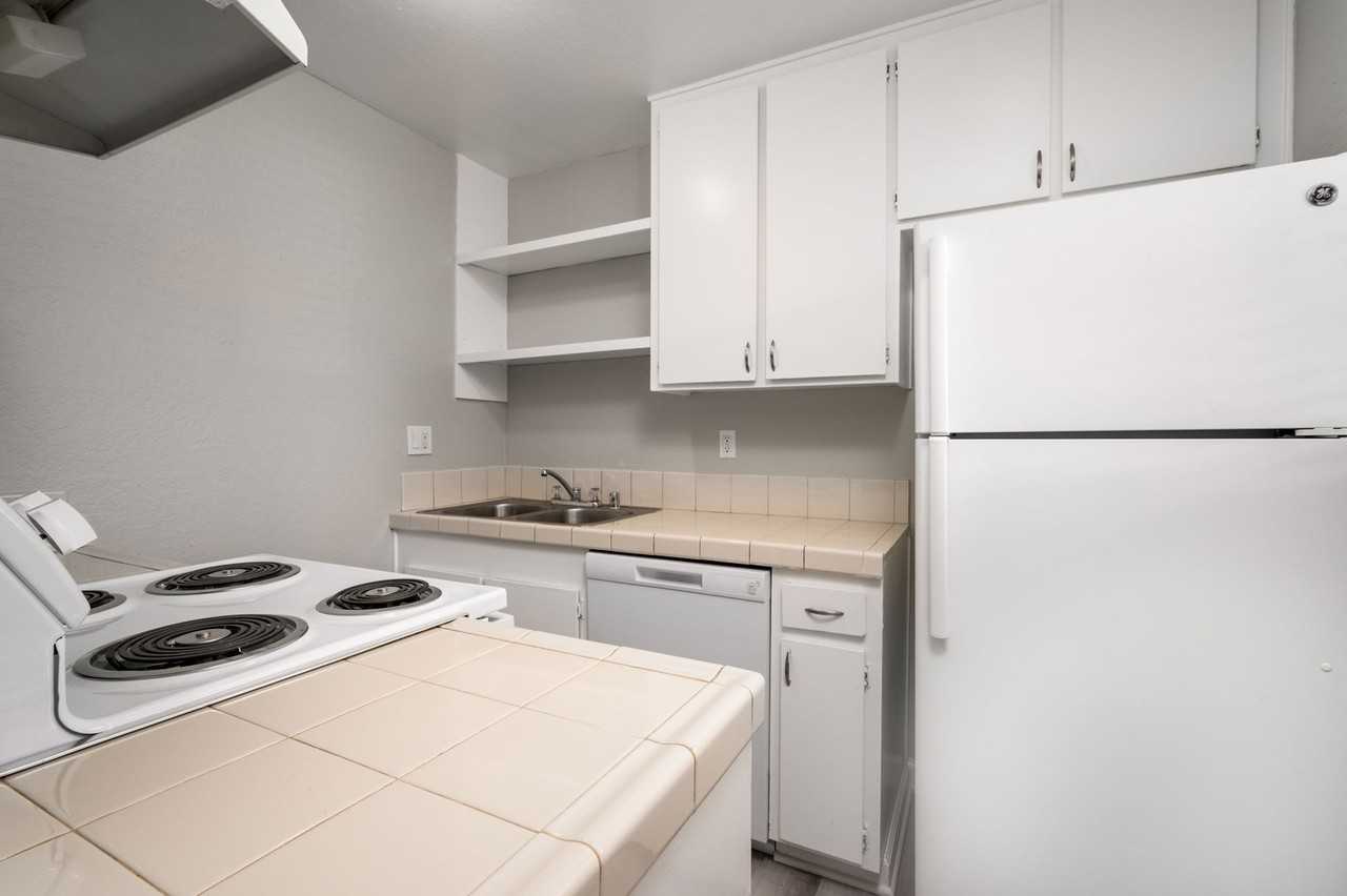 Available Mid March - Photo 7 of 9