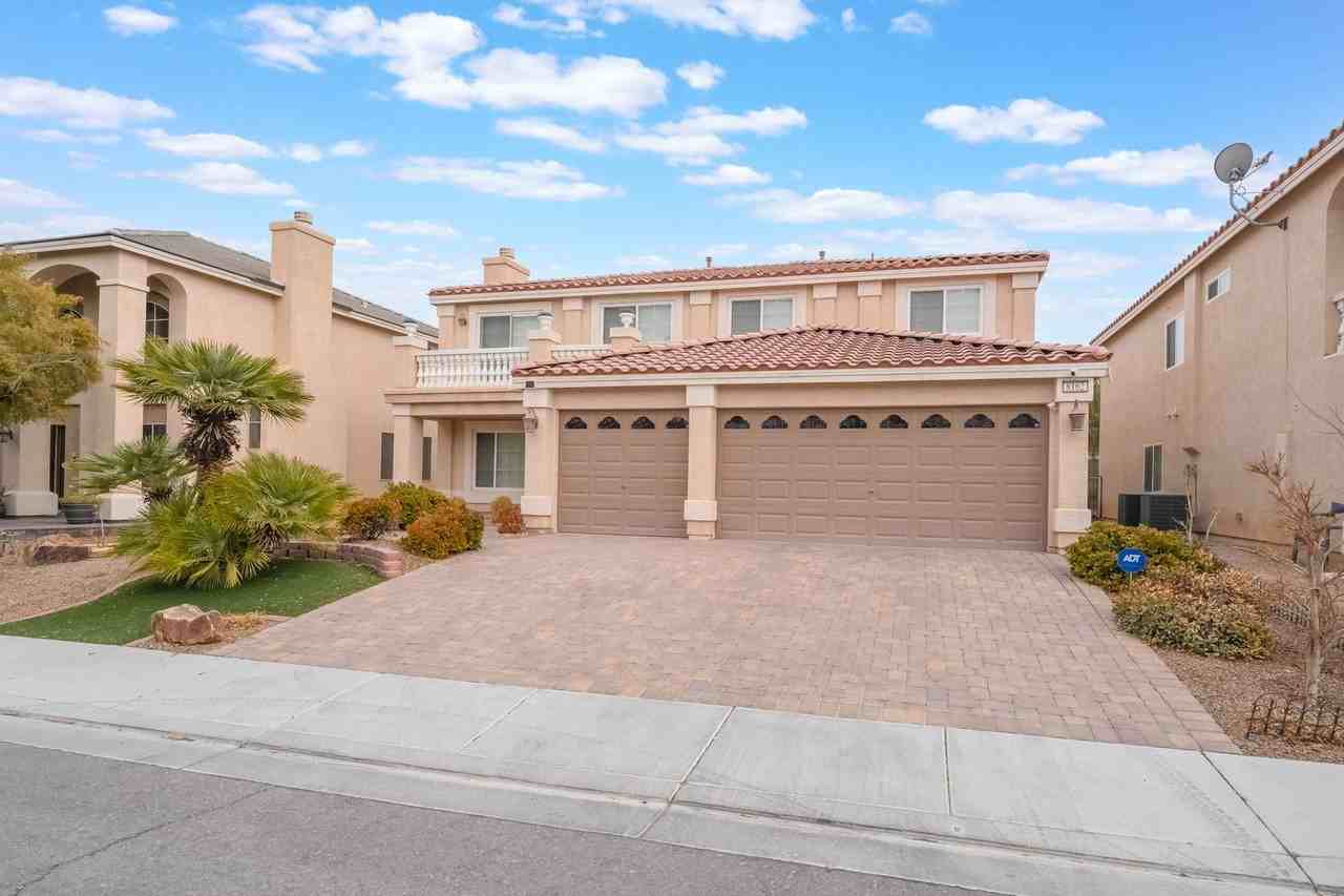 8162 Deerfield Ranch Ct - Photo 2 of 23