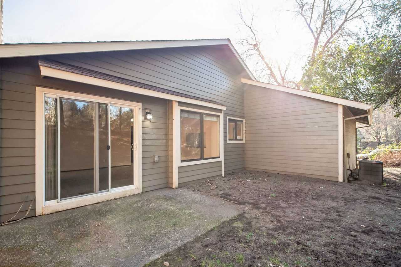 9245 Sw Chelan Pl - Photo 2 of 13