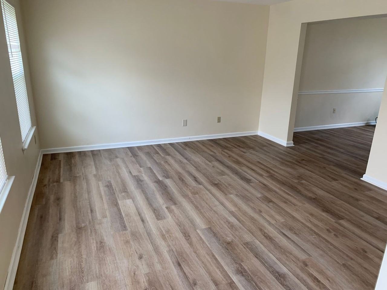 4941 Cliffony Dr - Photo 6 of 15