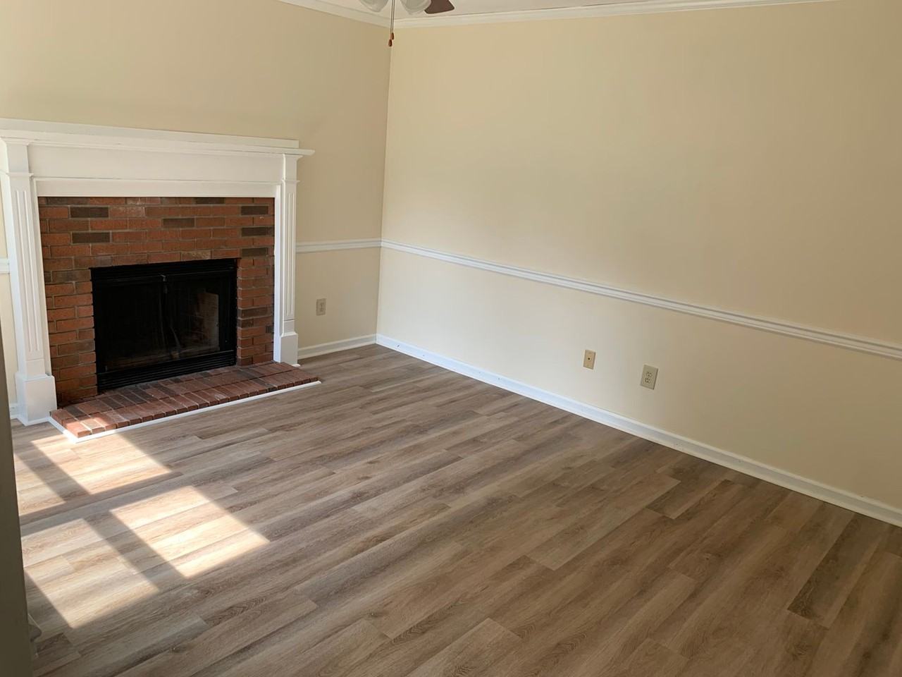 4941 Cliffony Dr - Photo 7 of 15