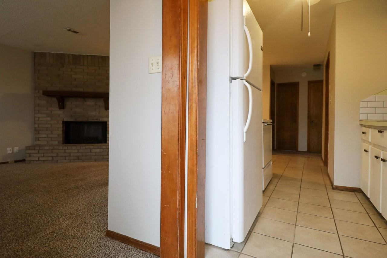 4514 S 29th West Ave - Photo 5 of 25