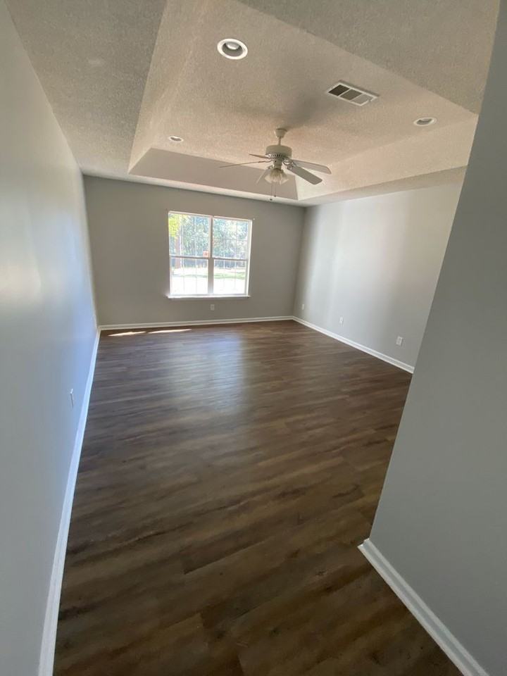 181 Wood Dr - Photo 5 of 10
