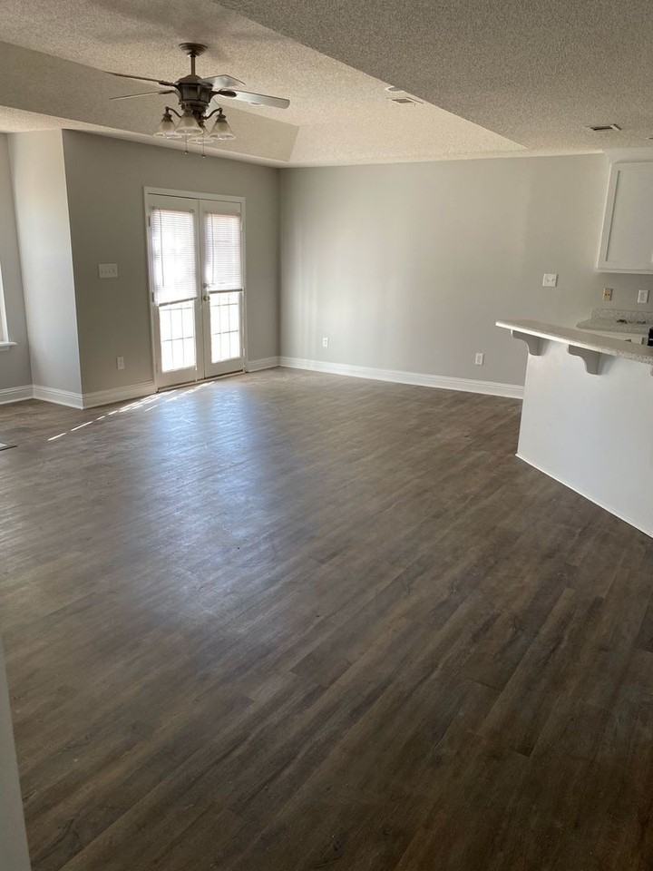 181 Wood Dr - Photo 6 of 10