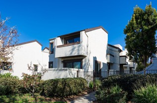 3966 Voltaire St - Photo 1 of 1