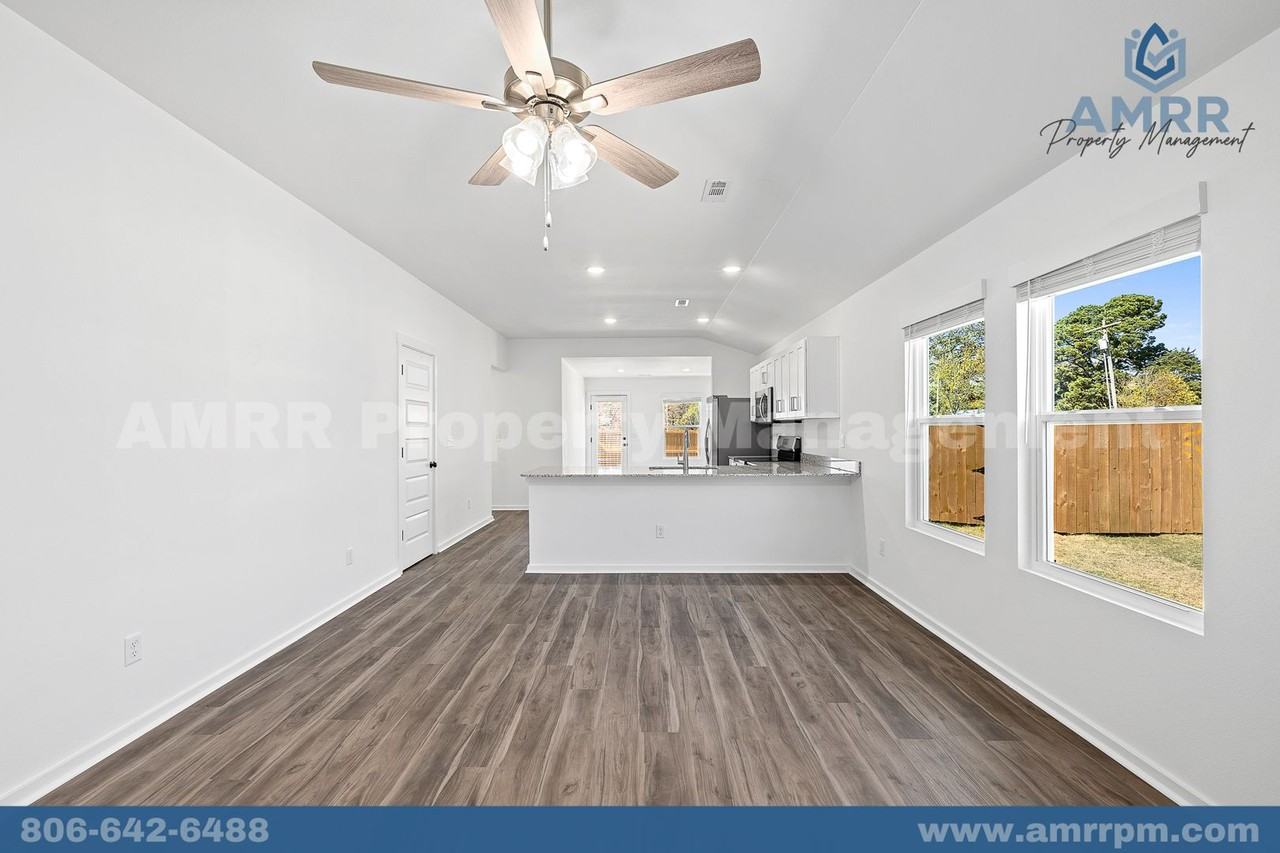 1206 Sw 2nd Ave - Photo 7 of 27
